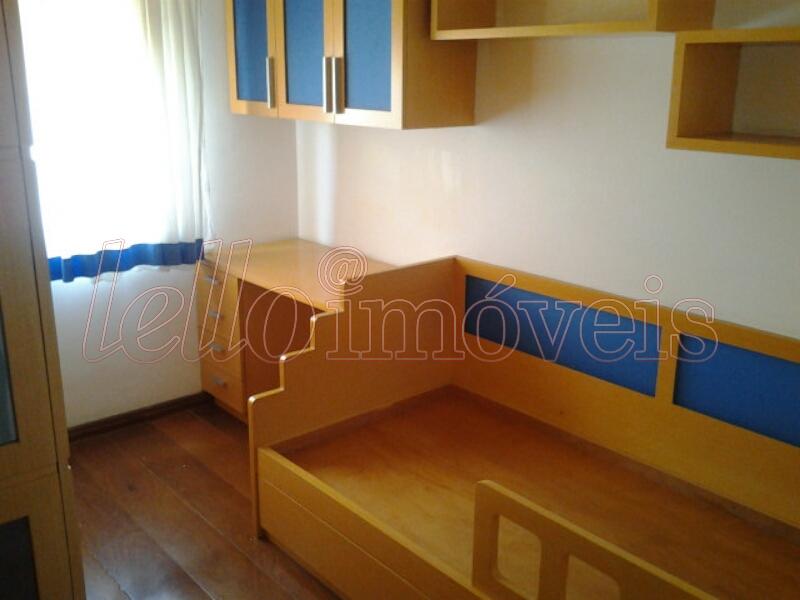 Apartamento para alugar com 3 quartos, 84m² - Foto 2