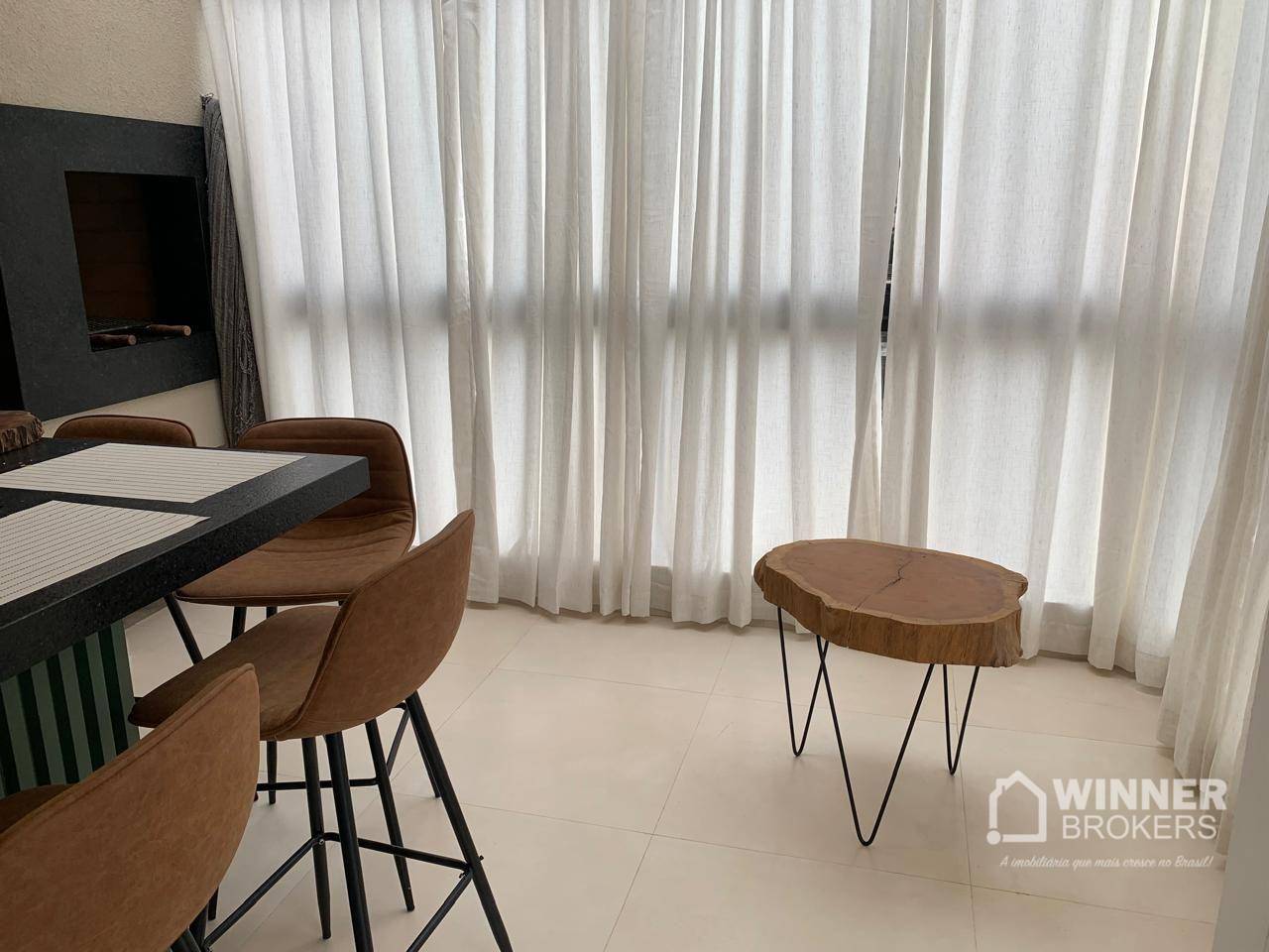 Apartamento à venda com 2 quartos, 100m² - Foto 4