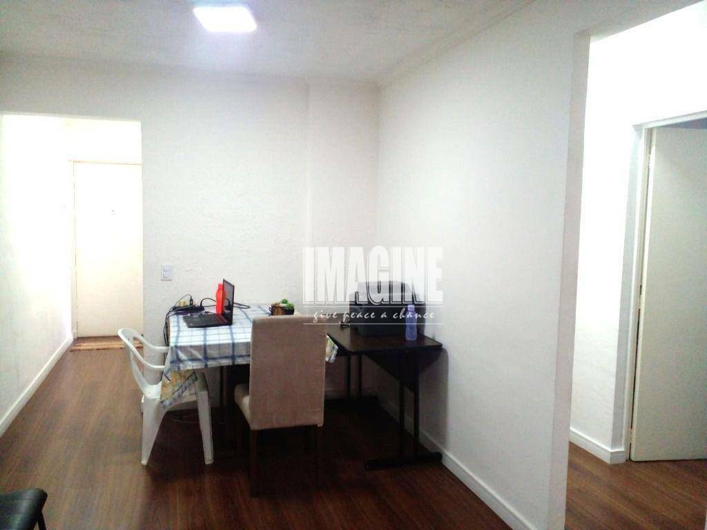 Apartamento à venda com 3 quartos, 75m² - Foto 10