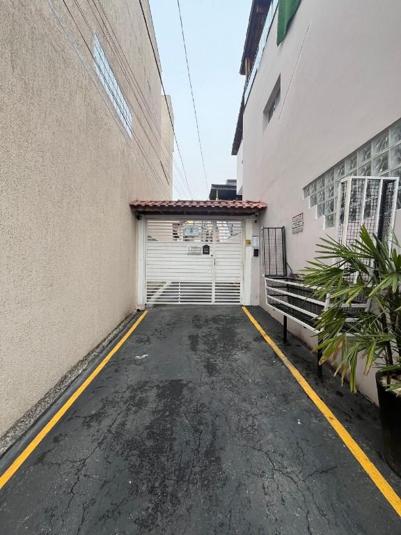 Casa de Condomínio à venda e aluguel com 3 quartos, 100m² - Foto 1