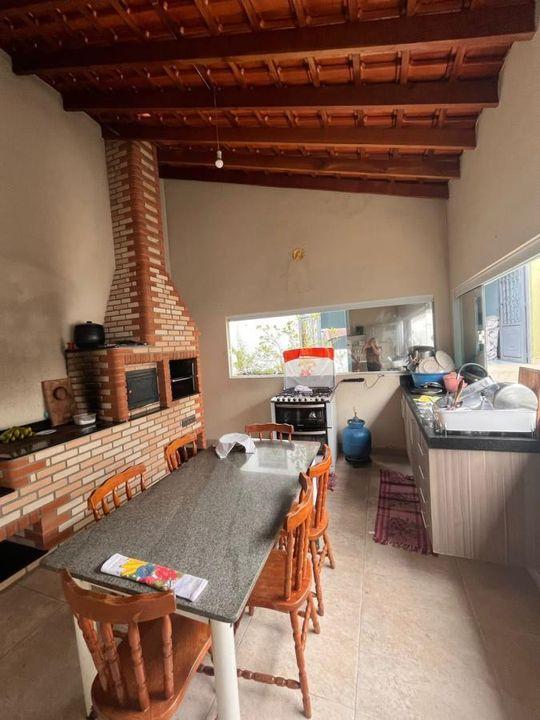 Casa à venda com 3 quartos, 52m² - Foto 2