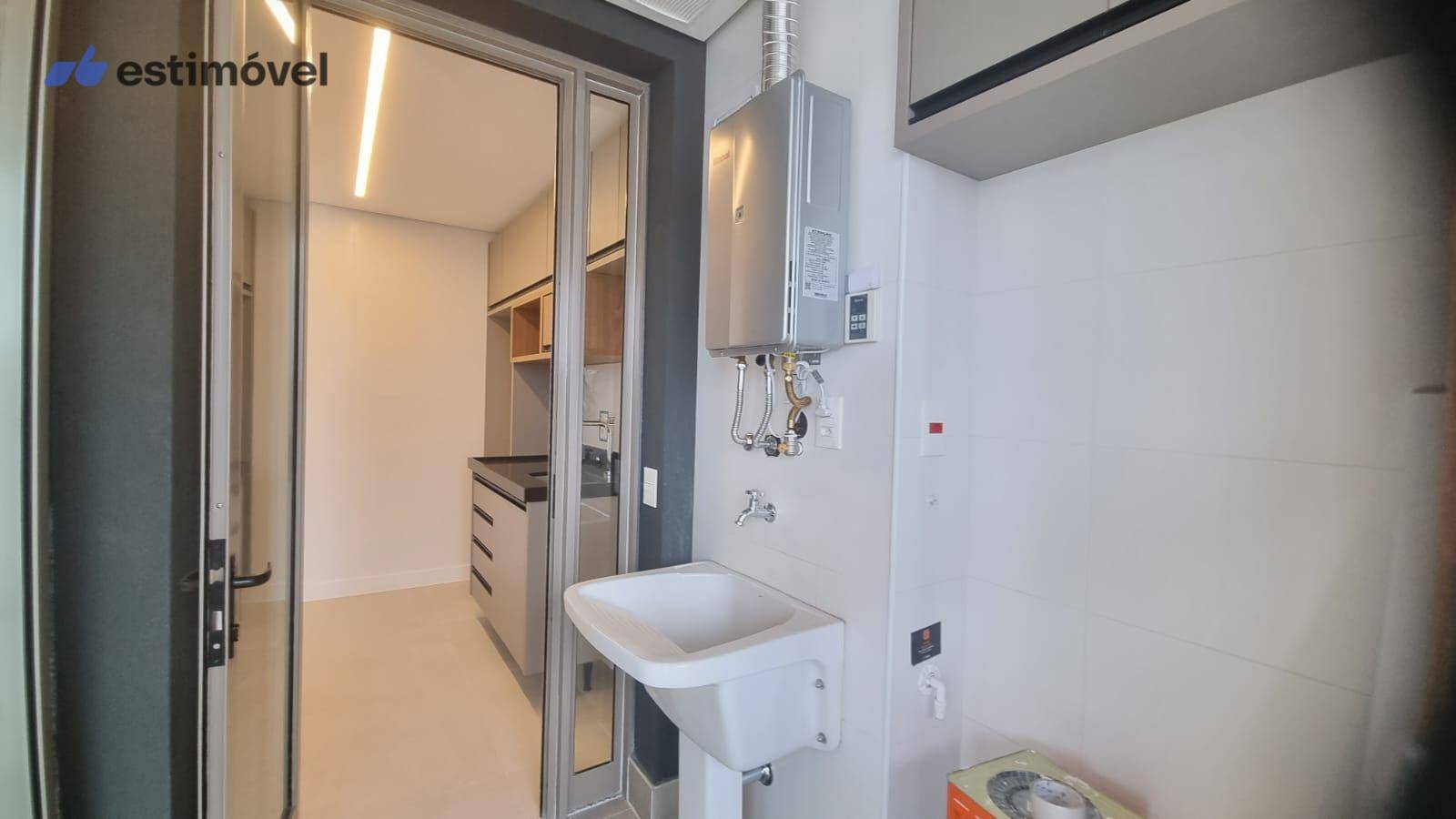 Apartamento para alugar com 2 quartos, 71m² - Foto 9