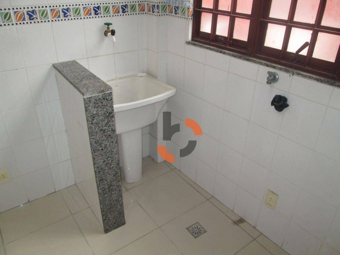 Apartamento para alugar com 1 quarto, 46m² - Foto 11