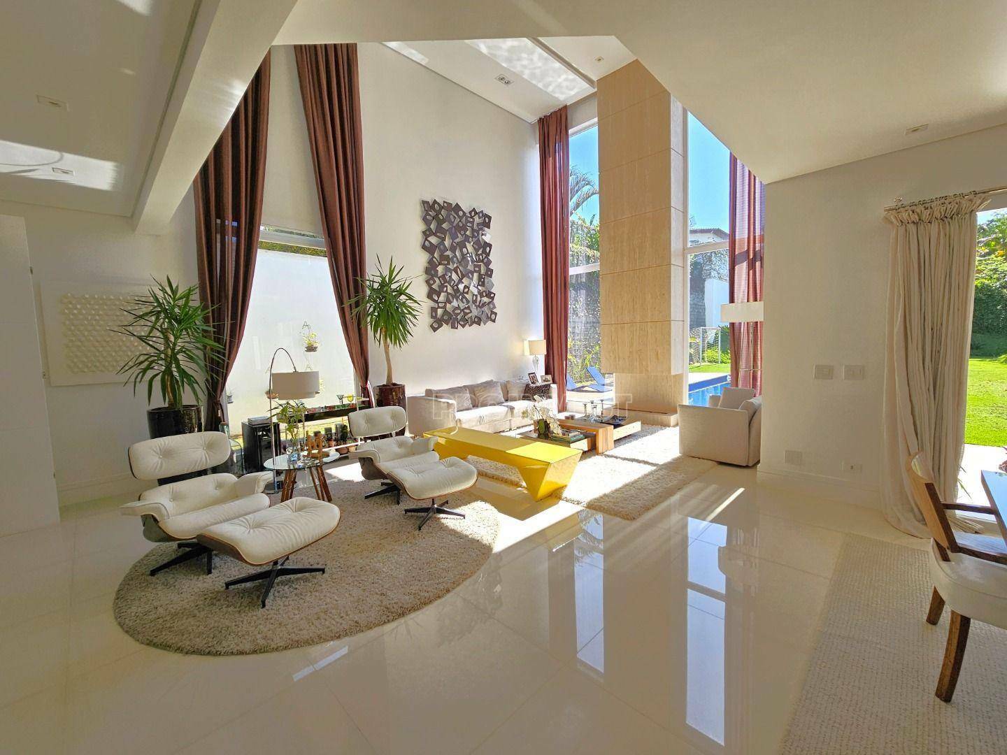 Casa de Condomínio à venda com 4 quartos, 535m² - Foto 3