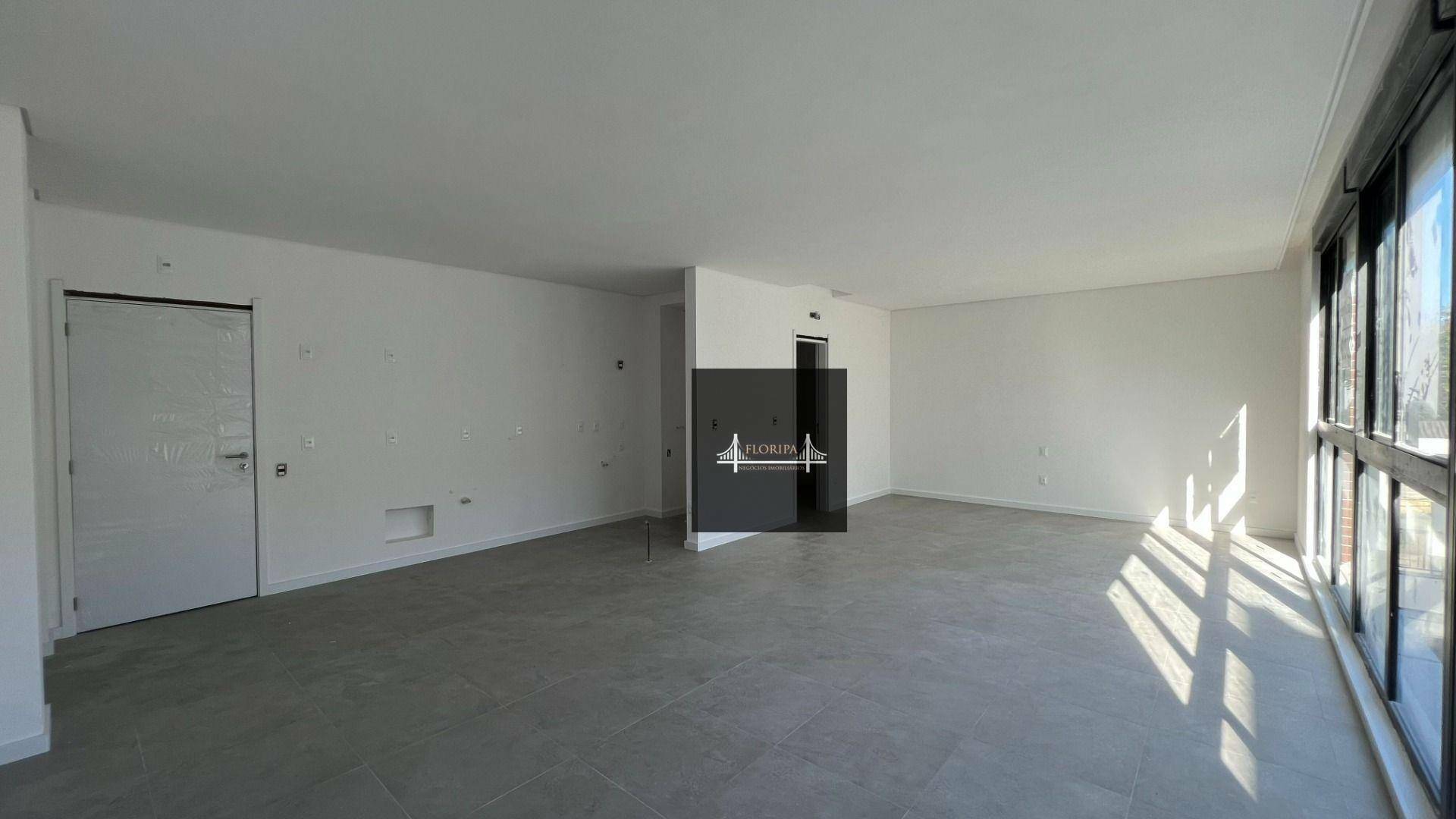 Apartamento à venda com 1 quarto, 55m² - Foto 2