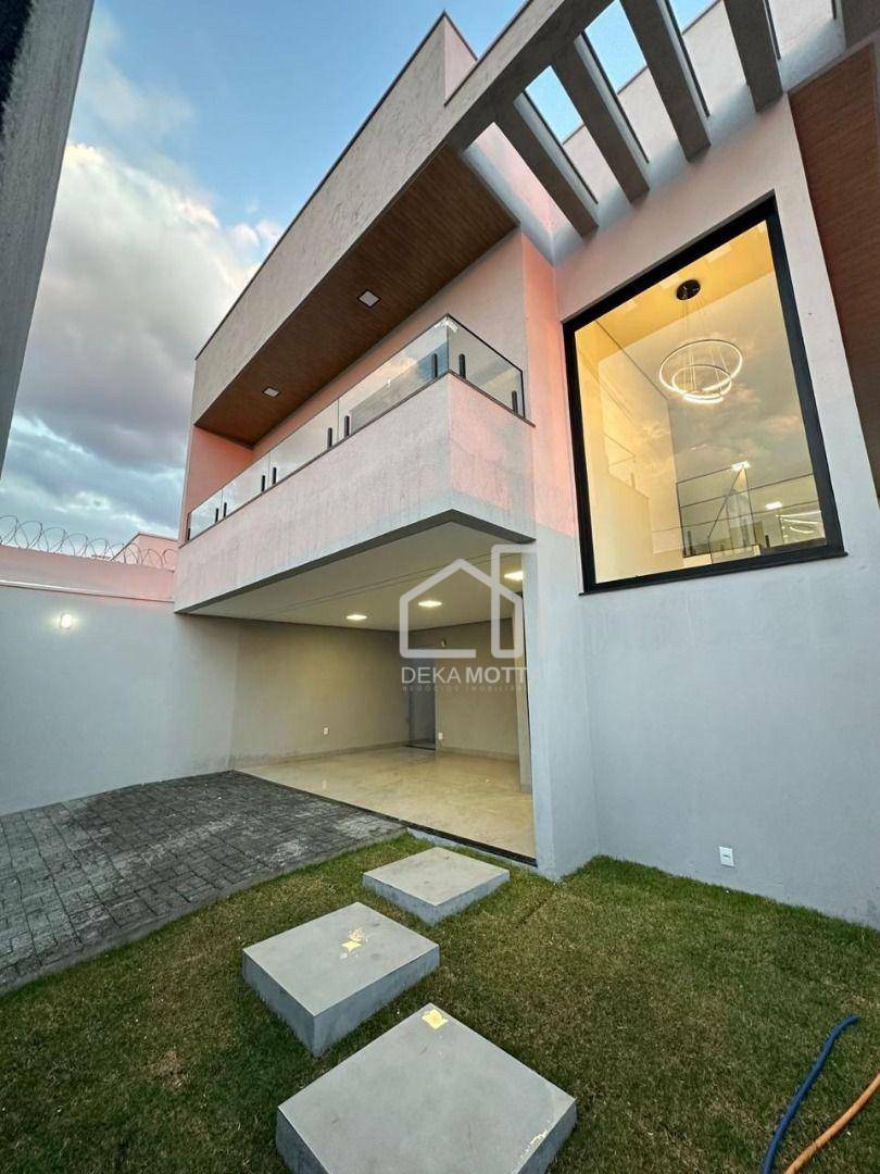 Casa de Condomínio à venda com 3 quartos, 265m² - Foto 1