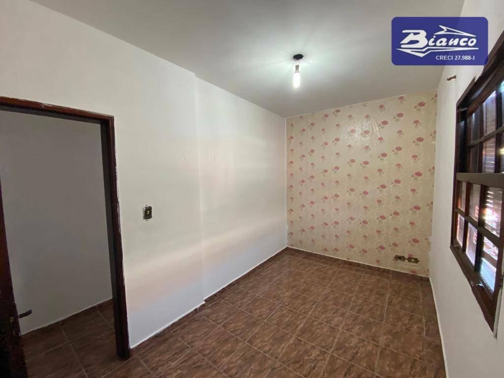 Sobrado à venda com 3 quartos, 180m² - Foto 12