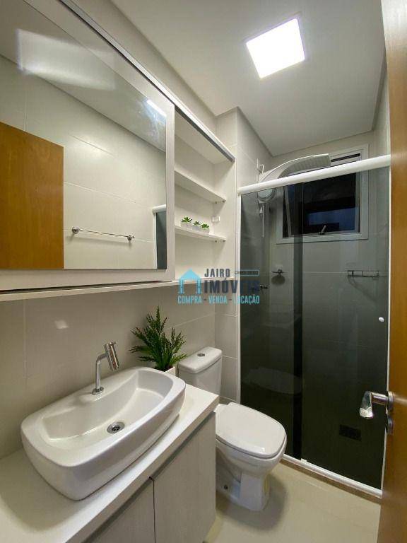 Apartamento à venda com 2 quartos, 70m² - Foto 8