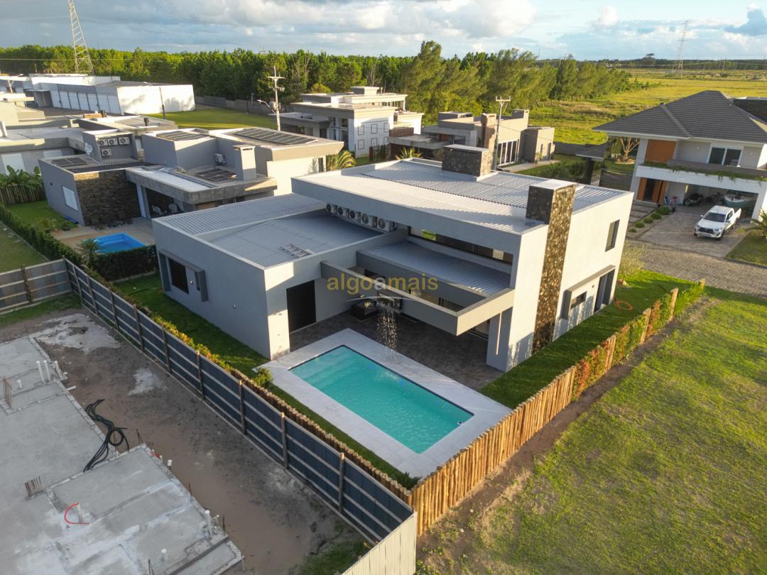 Casa de Condomínio à venda com 4 quartos, 268m² - Foto 7