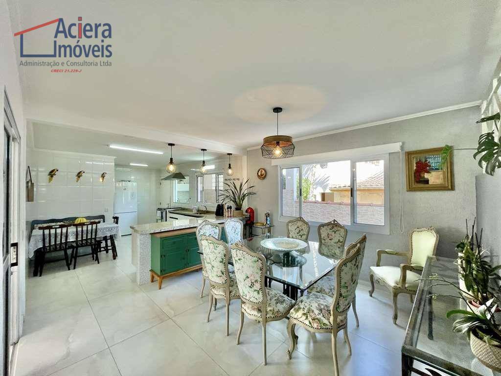 Casa de Condomínio à venda com 5 quartos, 400m² - Foto 10