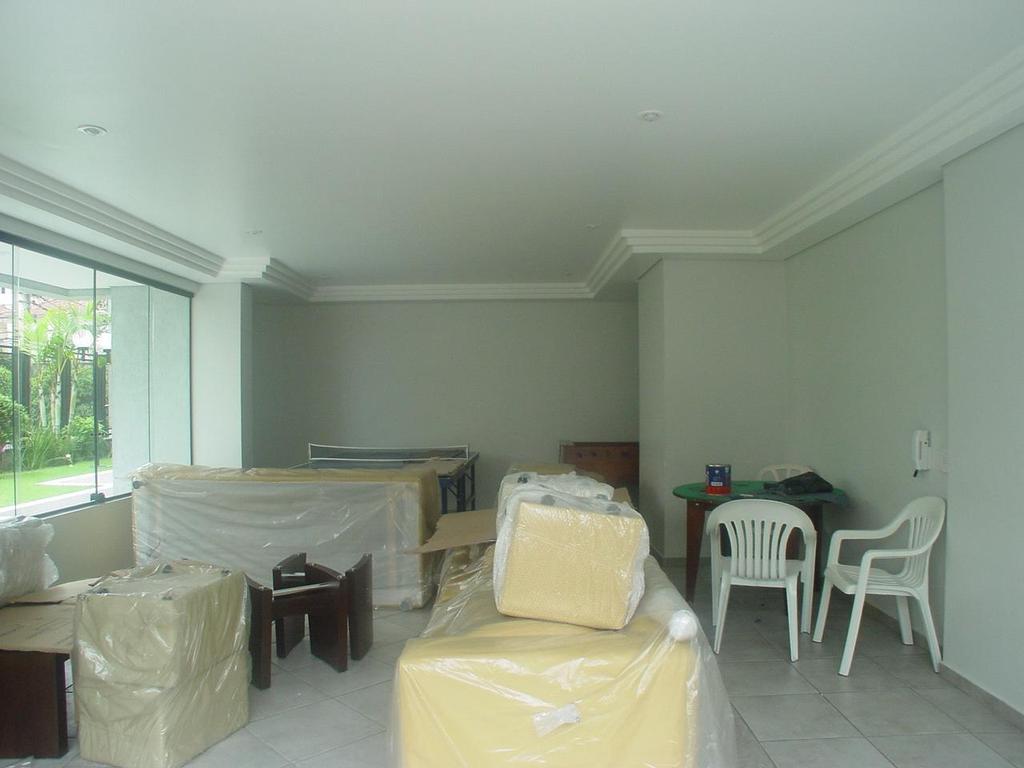 Apartamento à venda com 2 quartos, 61m² - Foto 3