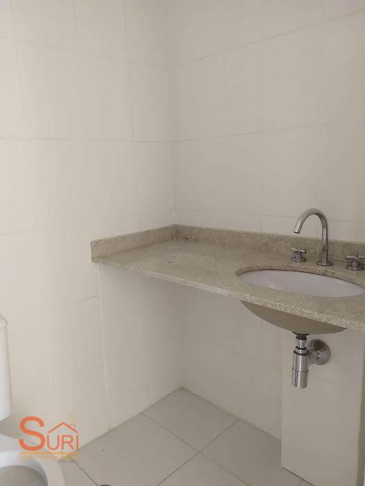 Apartamento à venda com 2 quartos, 67m² - Foto 13