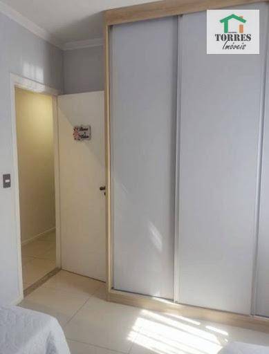 Apartamento à venda com 3 quartos, 85m² - Foto 11