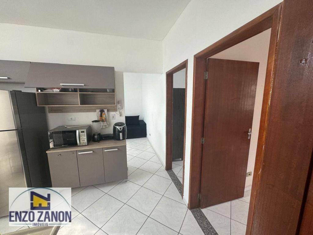 Apartamento para alugar com 2 quartos, 70m² - Foto 22