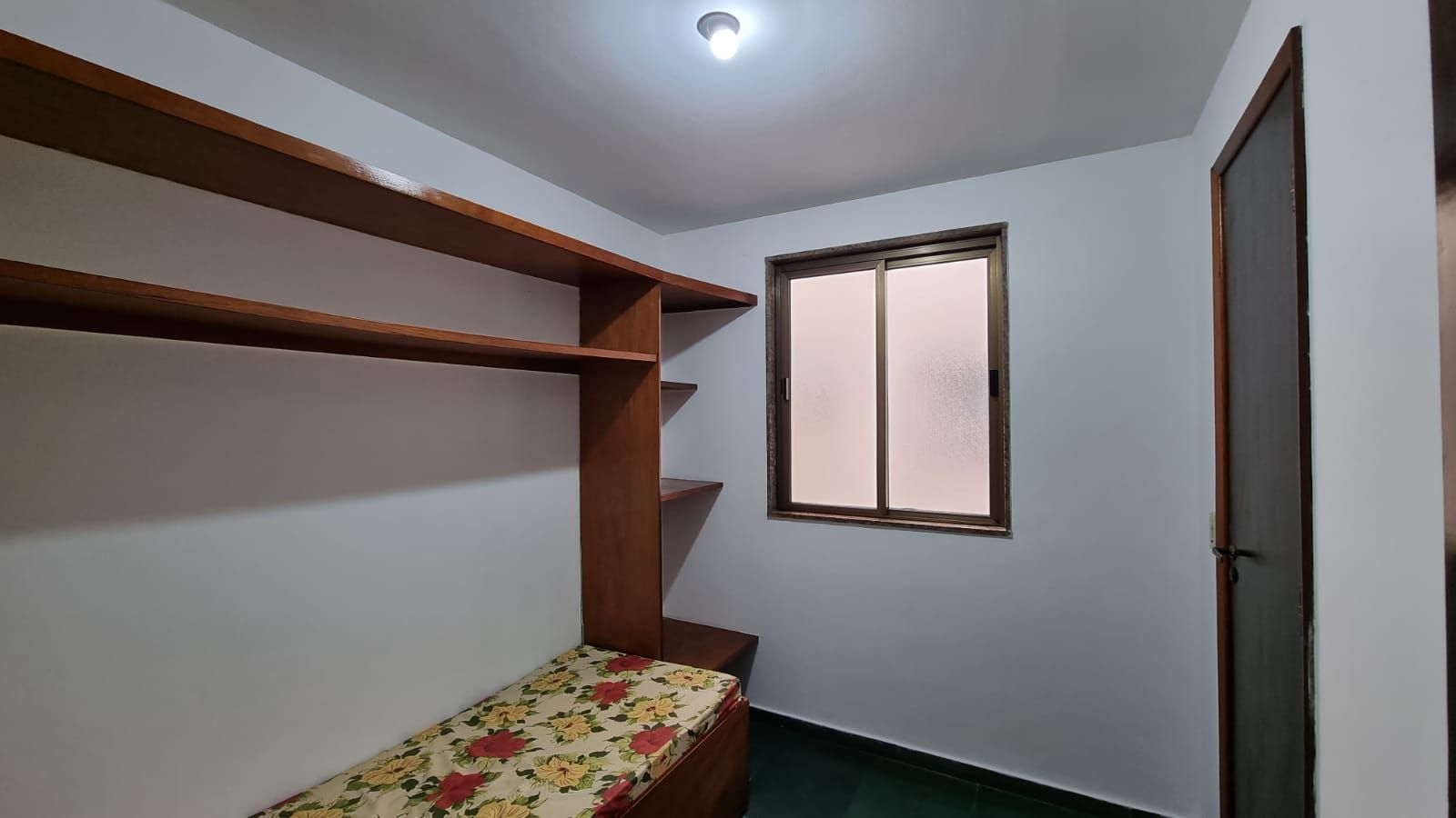 Apartamento à venda com 3 quartos, 100m² - Foto 9