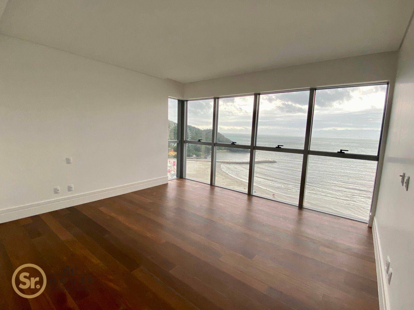 Apartamento à venda com 5 quartos, 242m² - Foto 18