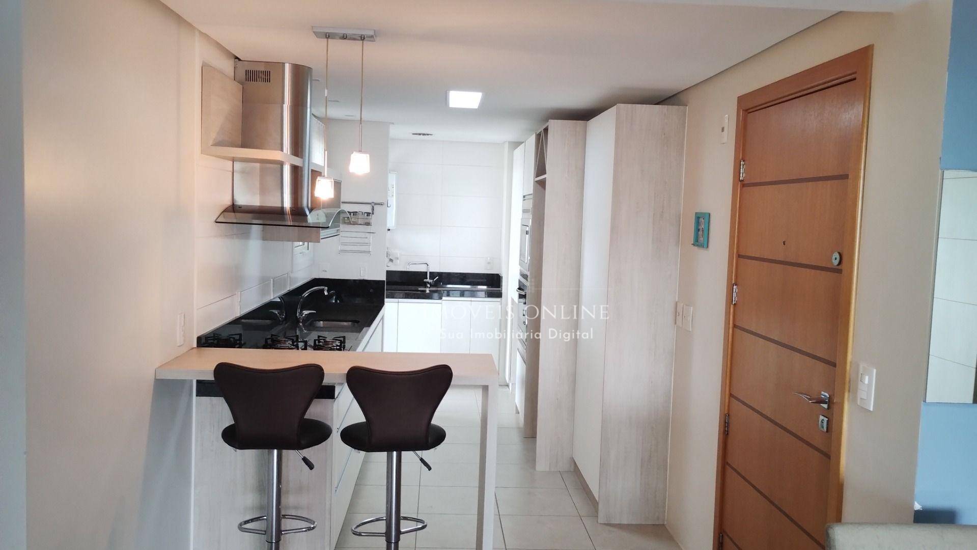 Apartamento à venda com 3 quartos, 101m² - Foto 3