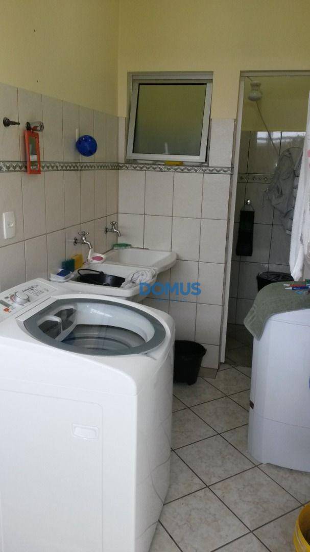 Casa à venda com 5 quartos, 270m² - Foto 24