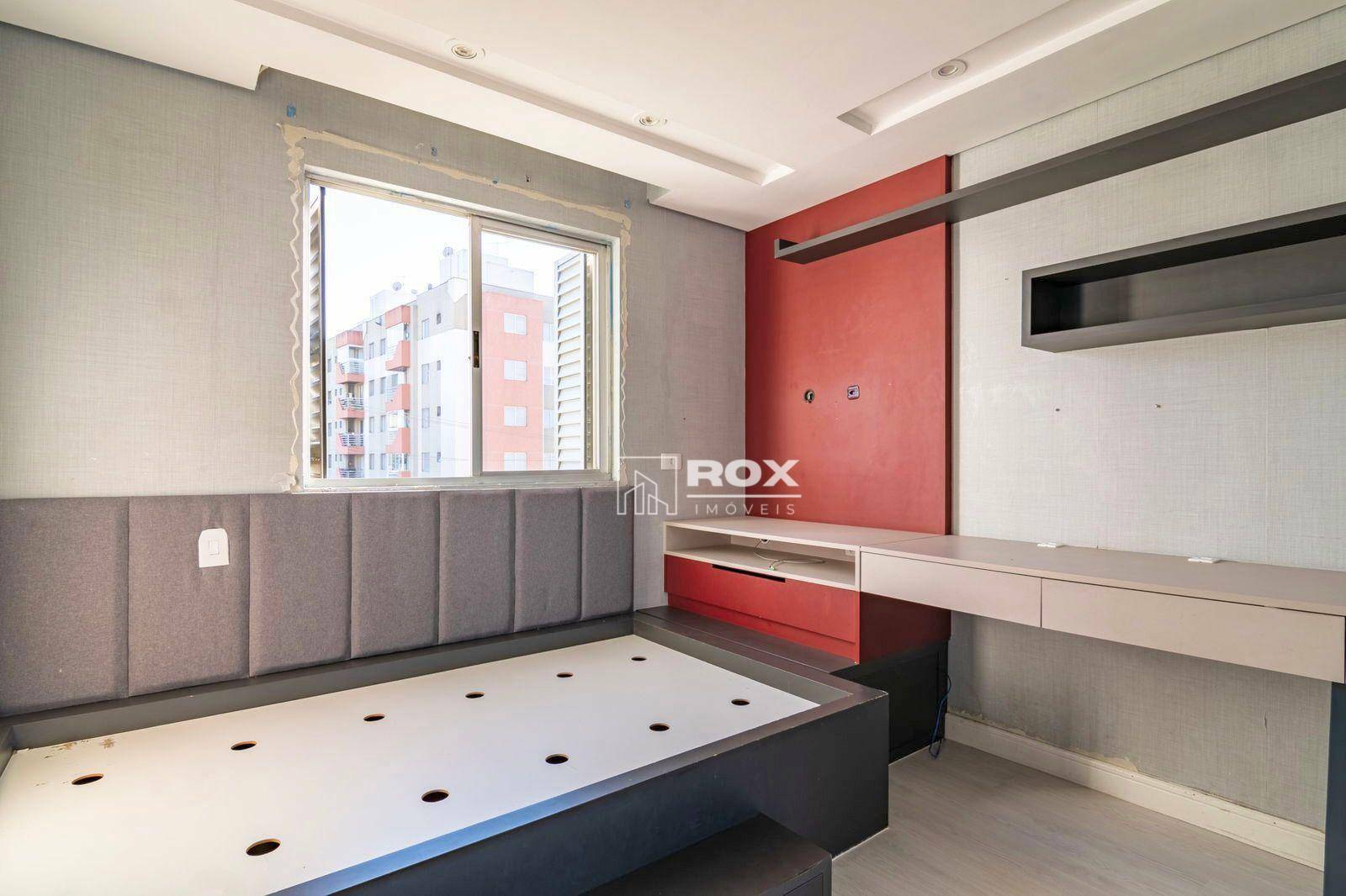 Apartamento à venda com 3 quartos, 122m² - Foto 21