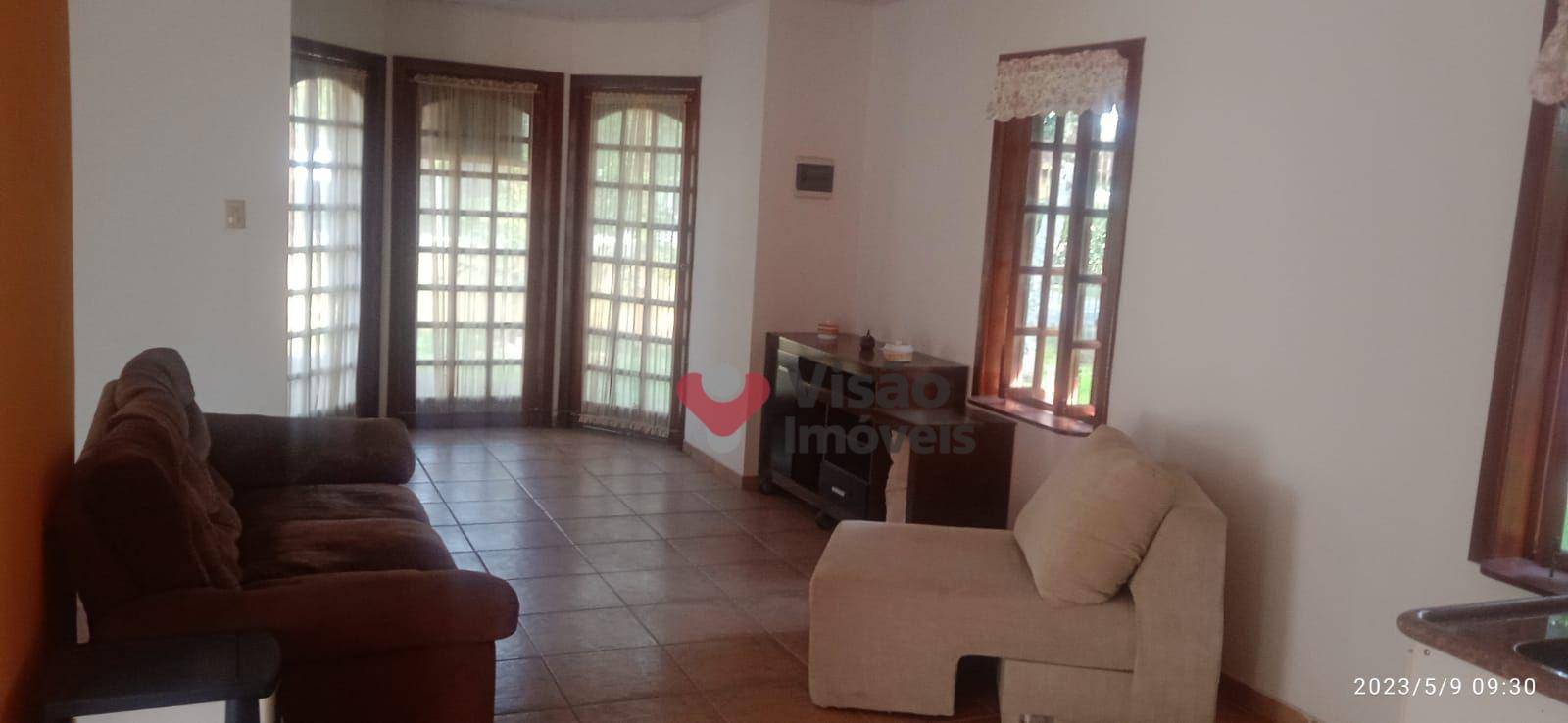 Chácara à venda com 1 quarto, 124m² - Foto 2