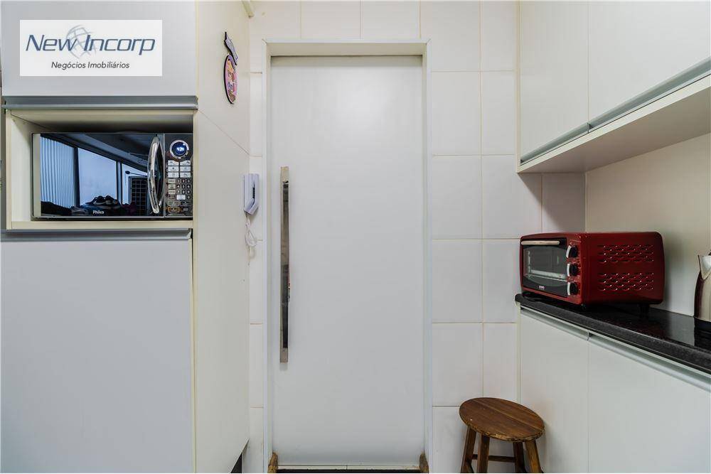 Apartamento à venda com 3 quartos, 95m² - Foto 14