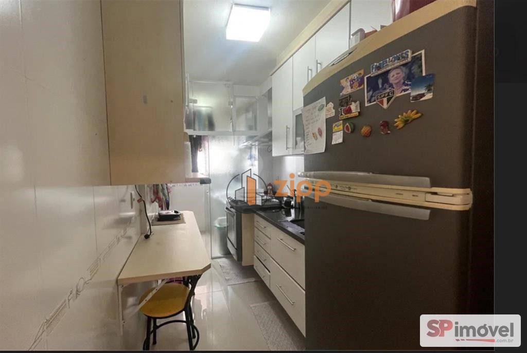 Apartamento à venda com 2 quartos, 50m² - Foto 13