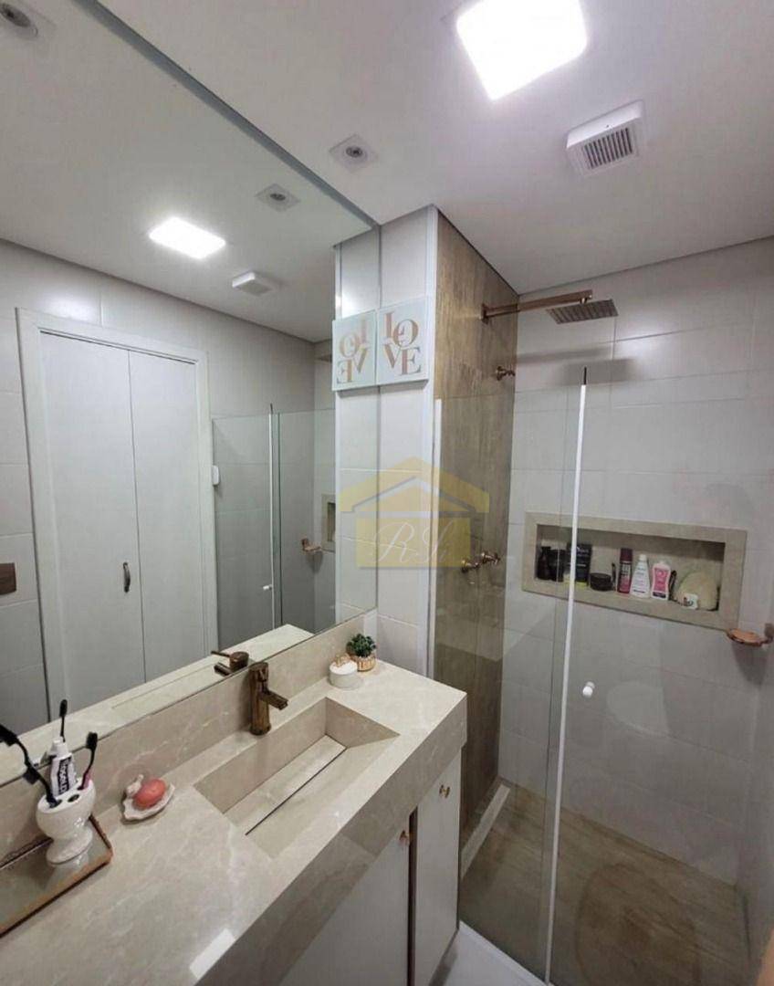 Apartamento à venda com 2 quartos, 45m² - Foto 2