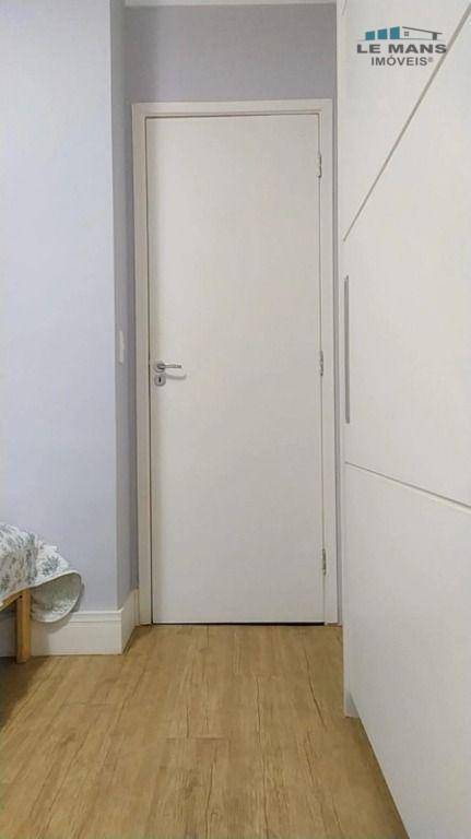 Apartamento à venda com 2 quartos, 45m² - Foto 20