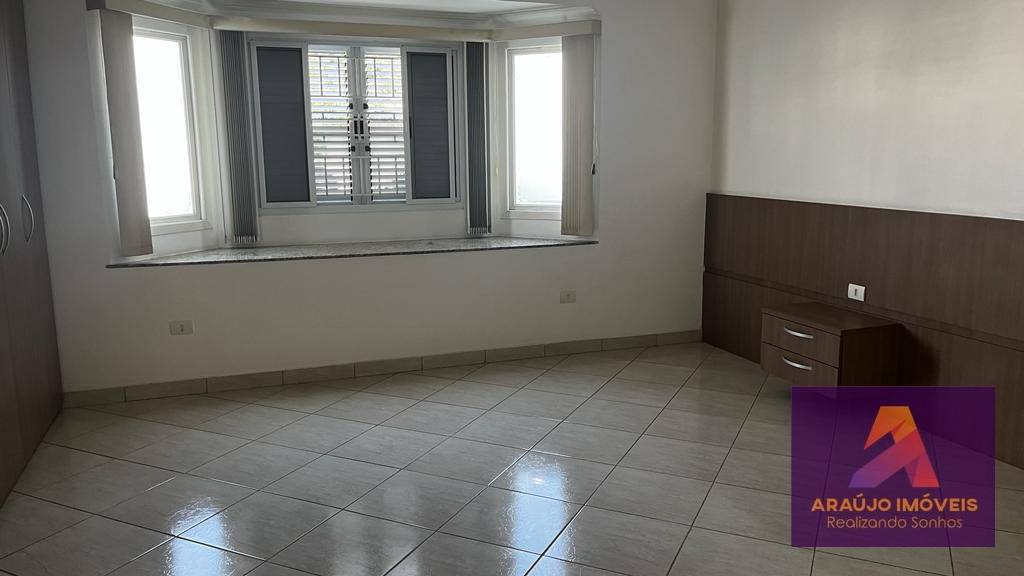 Casa de Condomínio à venda e aluguel com 3 quartos, 200m² - Foto 7