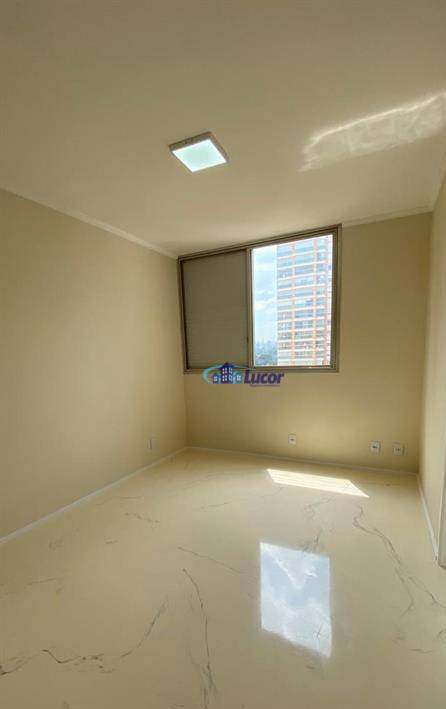 Apartamento à venda com 3 quartos, 90m² - Foto 18