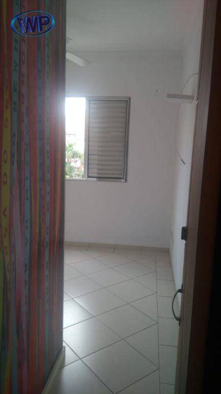 Apartamento à venda com 2 quartos, 53m² - Foto 25