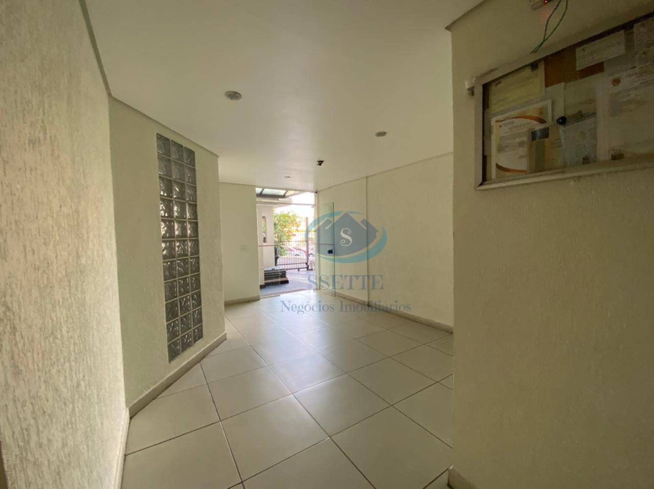 Apartamento à venda e aluguel com 2 quartos, 75m² - Foto 12