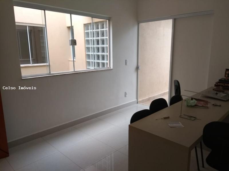 Casa de Condomínio à venda com 4 quartos, 480m² - Foto 21