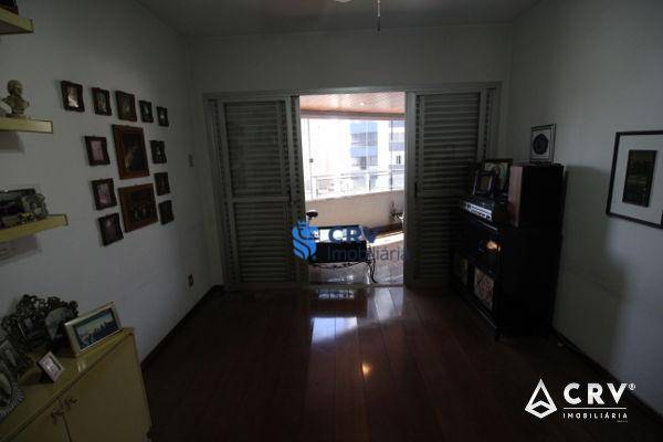 Apartamento à venda com 3 quartos, 210m² - Foto 24