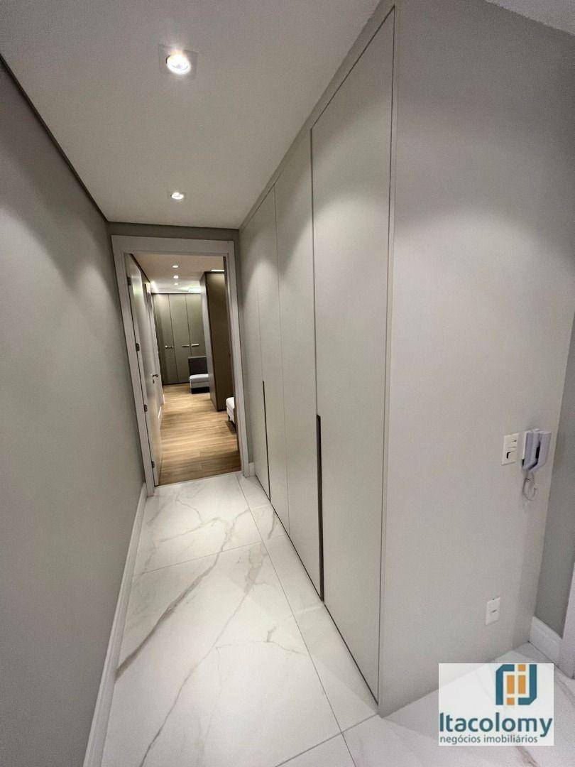 Apartamento à venda com 4 quartos, 313m² - Foto 25