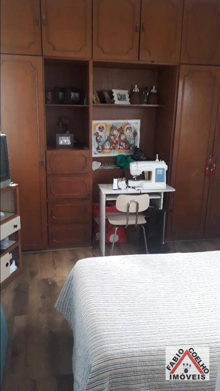 Sobrado à venda com 3 quartos, 212m² - Foto 17