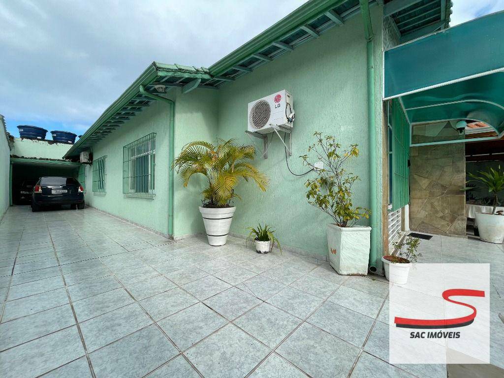 Casa à venda com 3 quartos, 180M2 - Foto 1