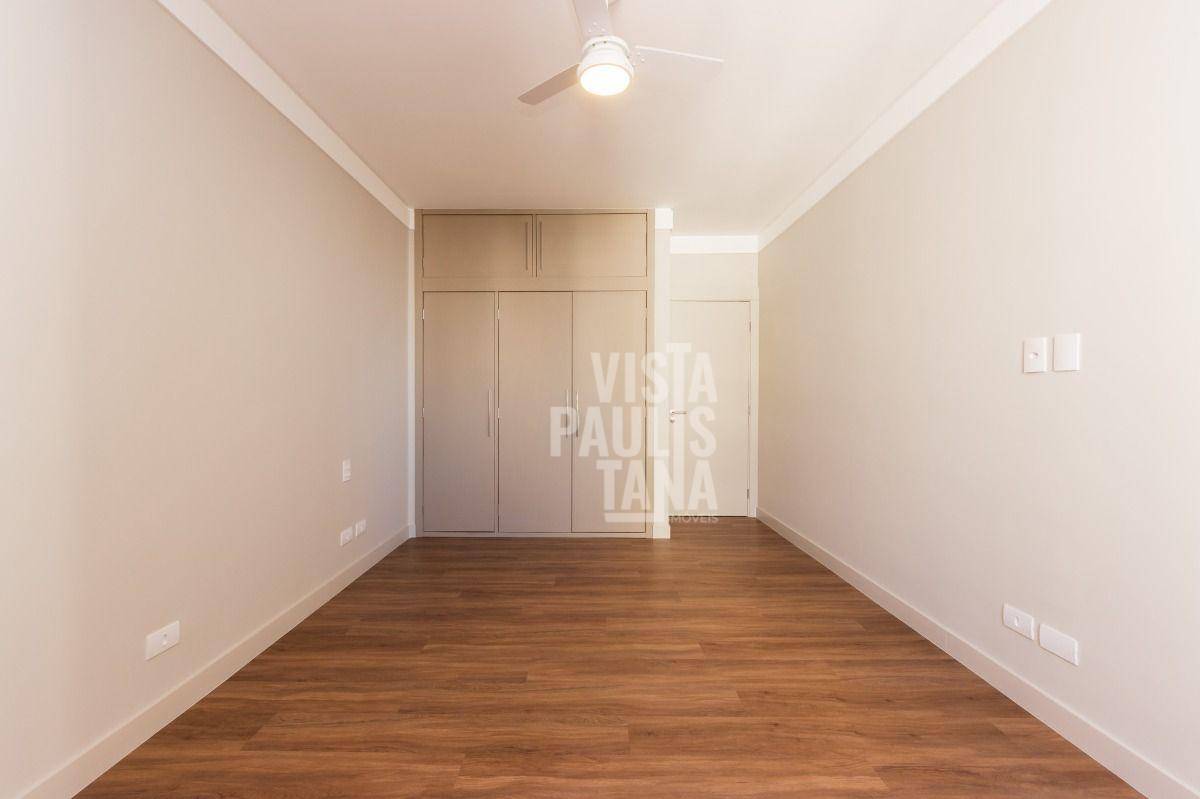 Apartamento à venda com 4 quartos, 212m² - Foto 11