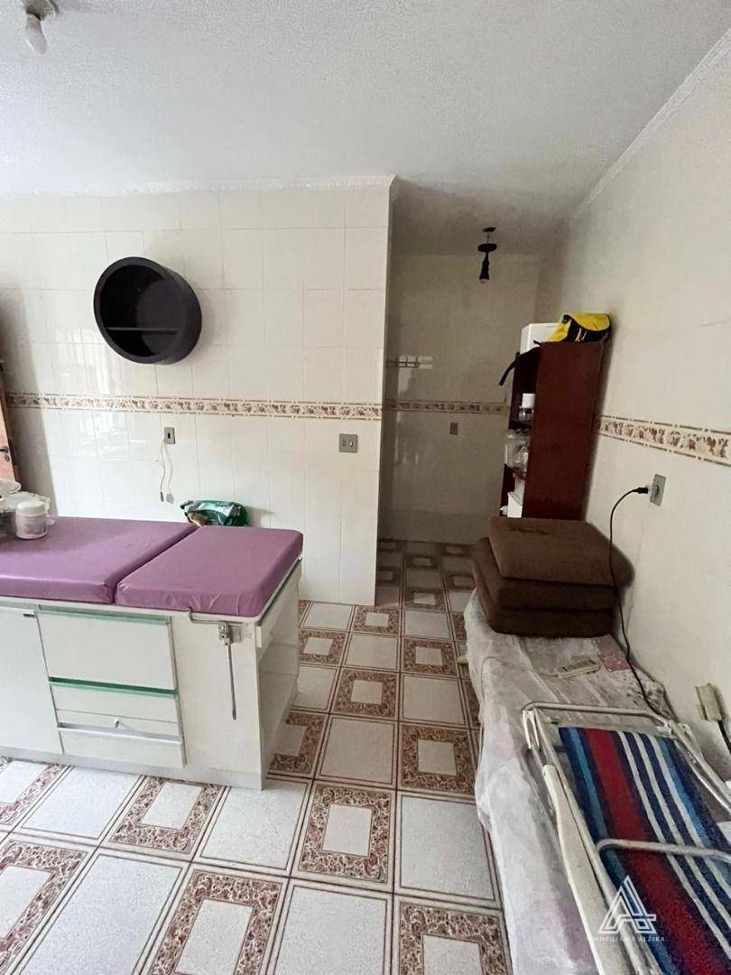 Casa à venda com 3 quartos, 220m² - Foto 69