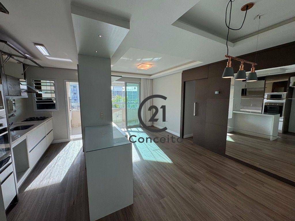Apartamento à venda com 3 quartos, 96m² - Foto 8