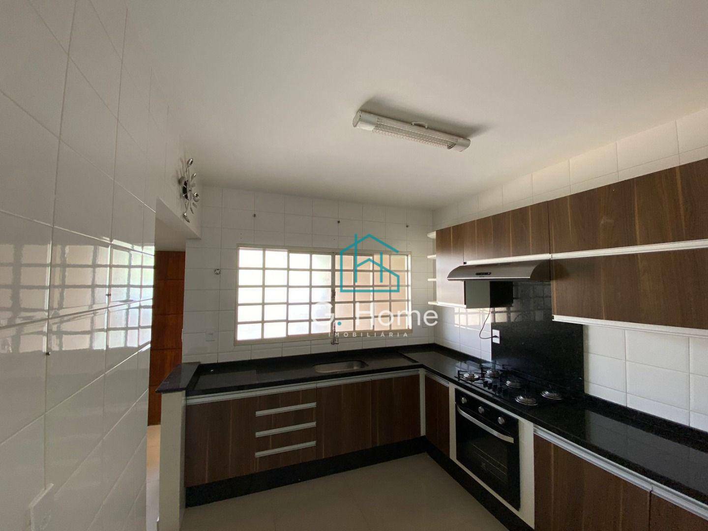 Casa à venda com 3 quartos, 130m² - Foto 14