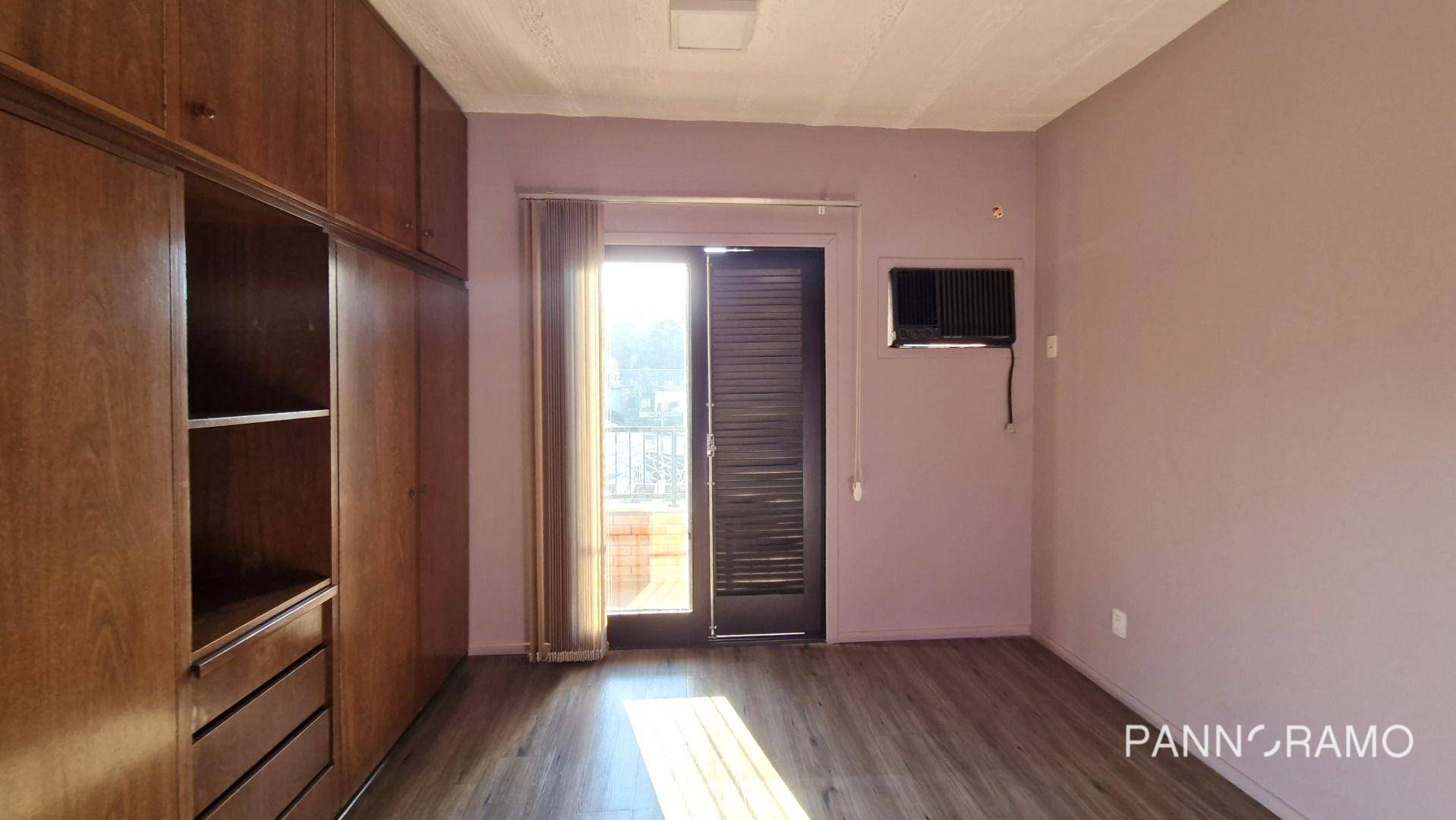 Casa para alugar com 5 quartos, 920m² - Foto 4