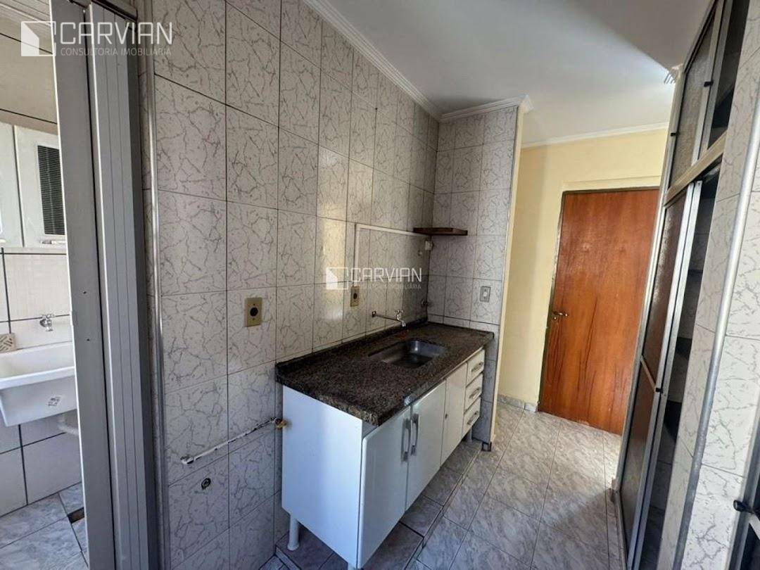 Apartamento à venda com 2 quartos, 45m² - Foto 18