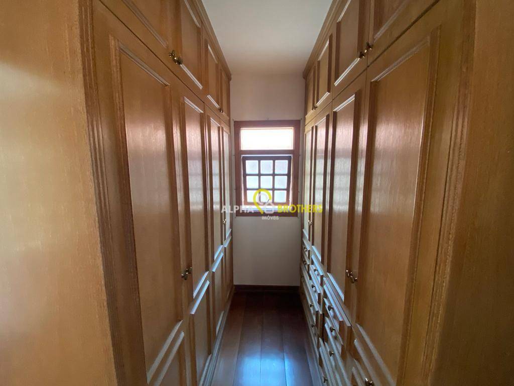 Casa de Condomínio à venda com 3 quartos, 300m² - Foto 19