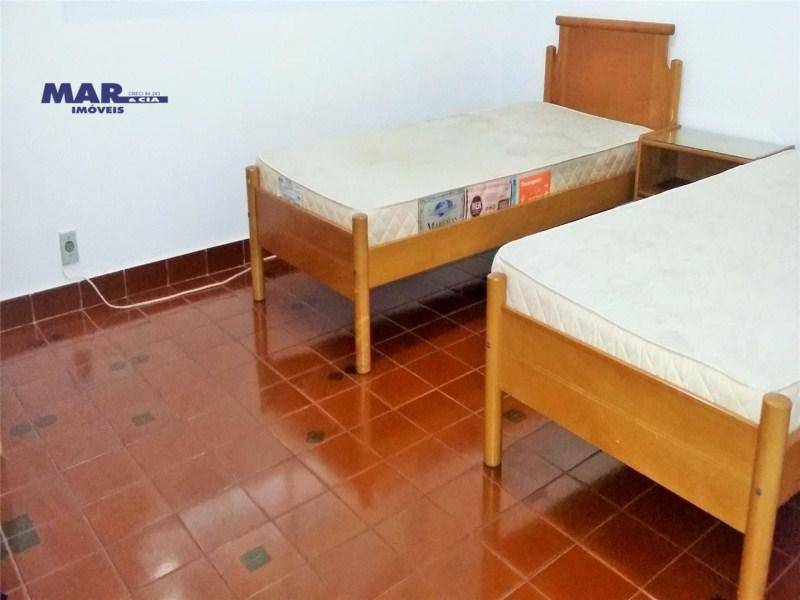 Apartamento à venda com 3 quartos, 150m² - Foto 6