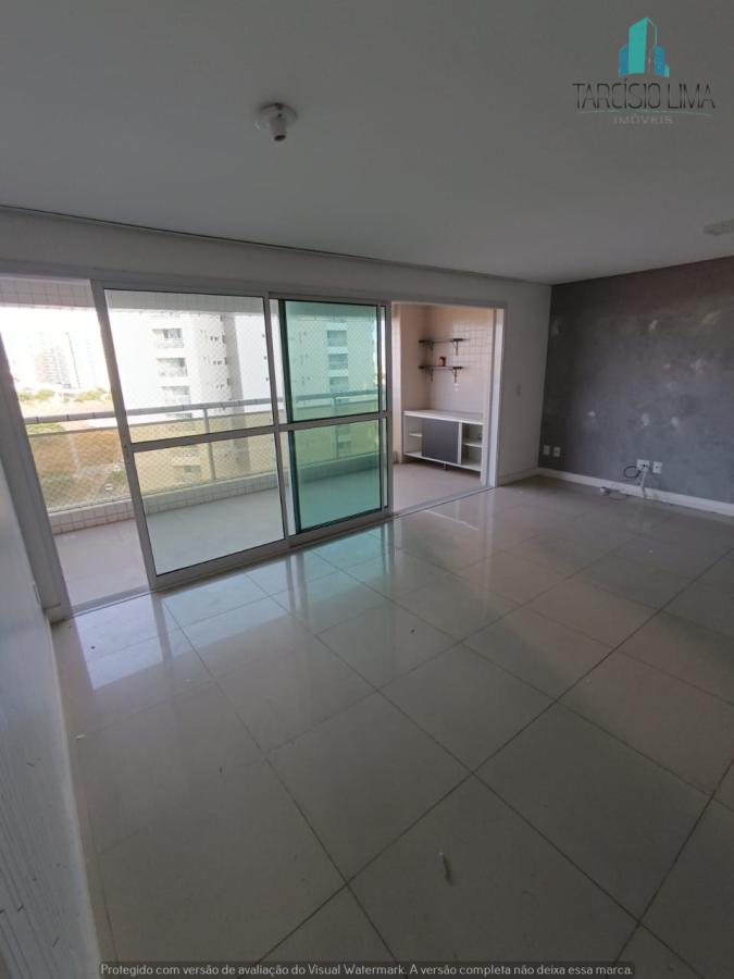 Apartamento à venda com 3 quartos, 111m² - Foto 4