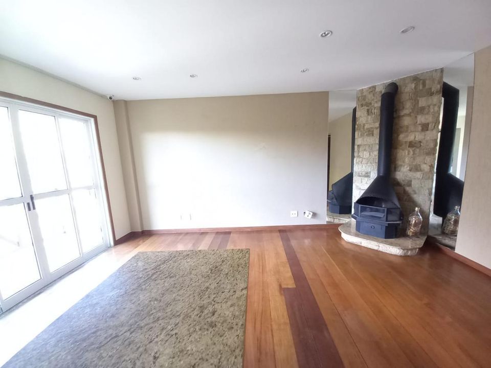 Apartamento à venda com 3 quartos, 140m² - Foto 5