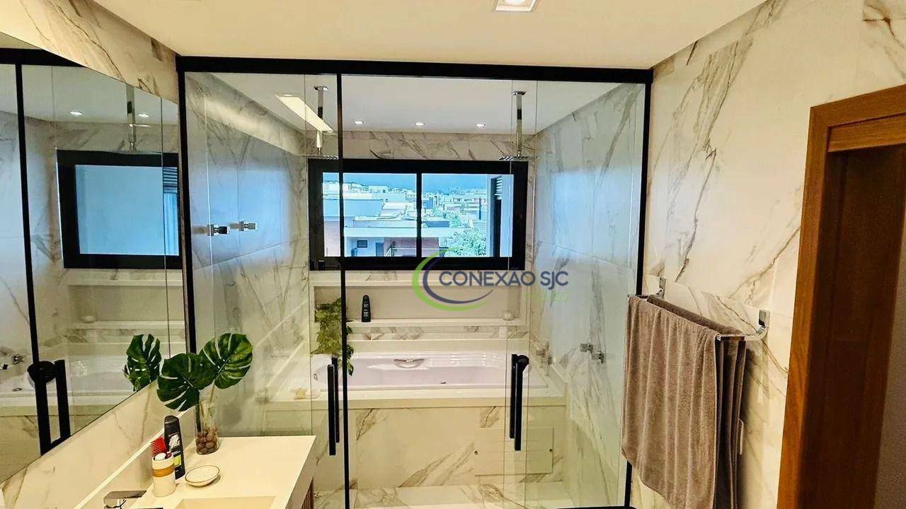 Sobrado à venda com 4 quartos, 323m² - Foto 12