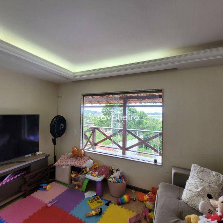 Casa de Condomínio à venda com 3 quartos, 188m² - Foto 37