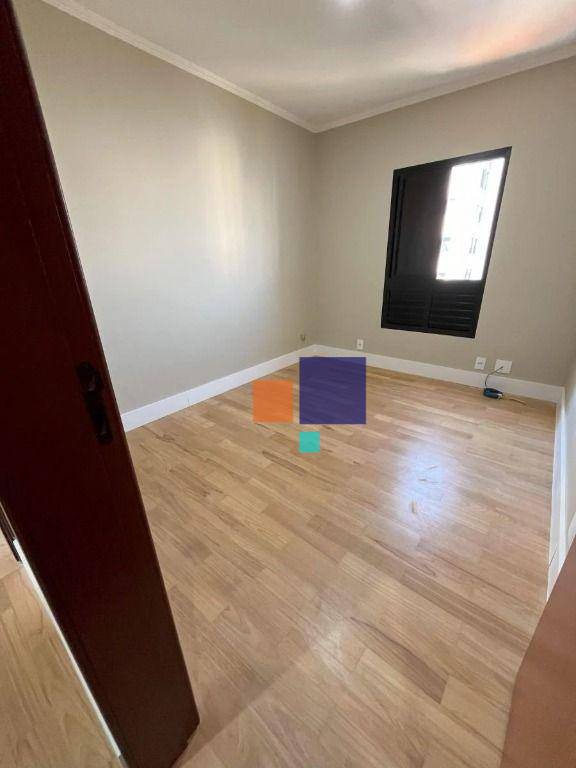 Apartamento à venda com 3 quartos, 105m² - Foto 8